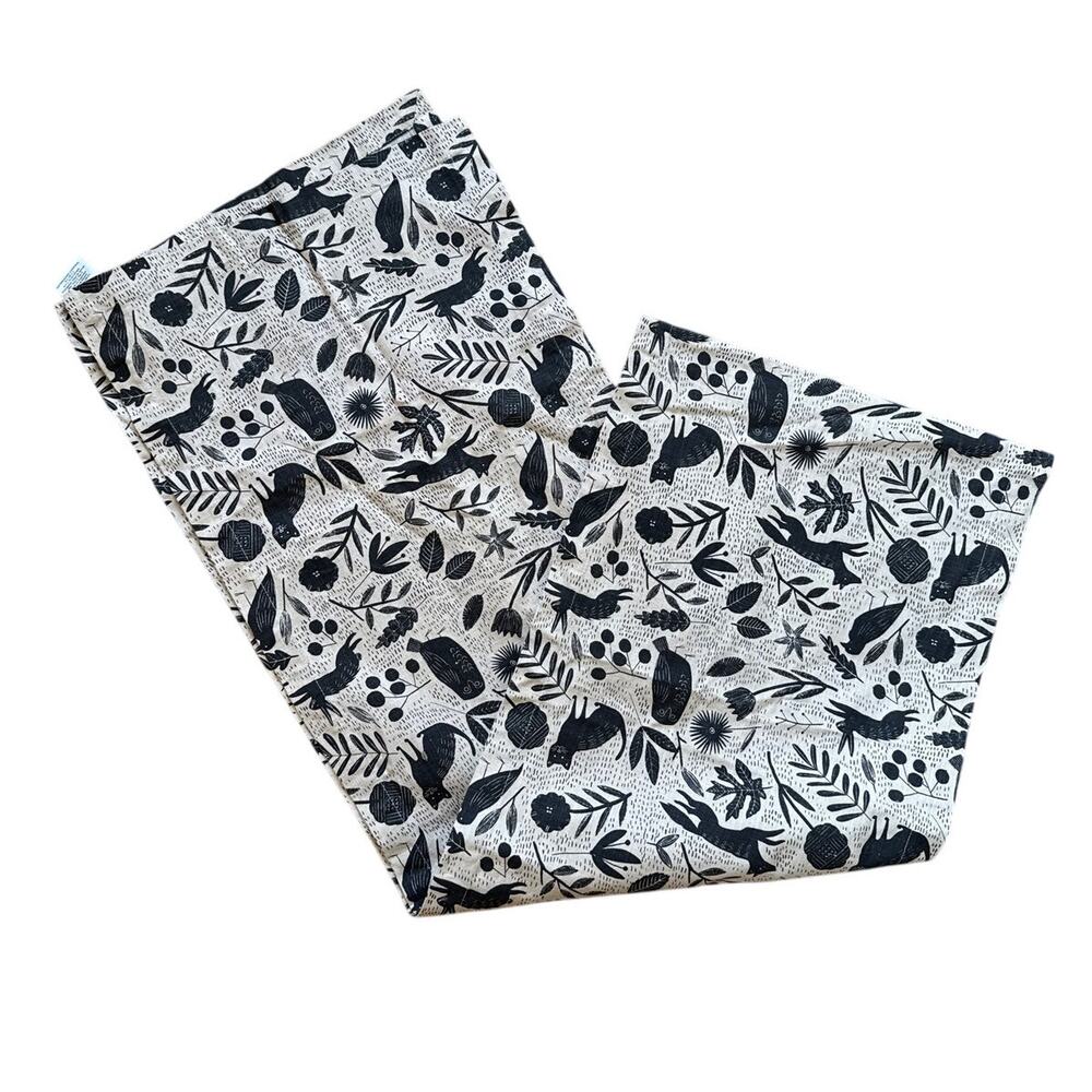 West Elm Table Runner in Woodland Animals Print Cotton Fall Autumn